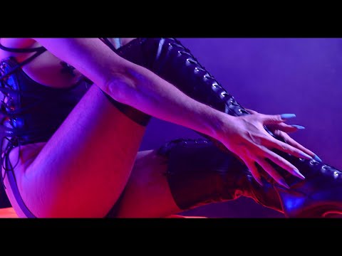 Electrosexual - Lvres Roses feat. Nicky Miller - Version De Nuit (Official Video)