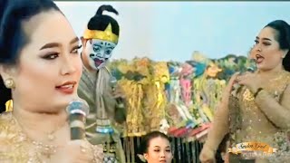 Download Lagu SINDEN TATIN SEWOT DI GANGGU KARO PELAWAK E, MANTAP TUR GAYENG MP3