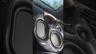 Harman/kardon onyx 6 bass test 1#