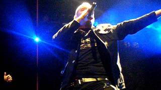 Serenity - New Horizons + Far From Home (live Out Of The Dark Festival, Z7 Pratteln 05/10/11)