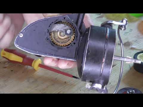 DAM Quick 91 spin fishing reel how to service this classic German fishing  reel 