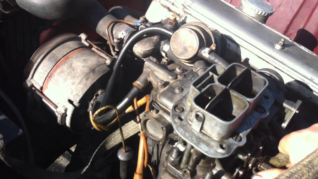 BMW 1602 2002 - YouTube