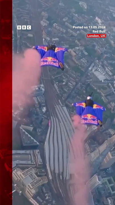 Skydivers complete wingsuit flight through London’s Tower Bridge in world first. #Skydiving #BBCNews