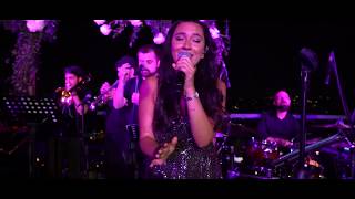 ECE BARAK - Can’t Take My Eyes Off Of You - Live Resimi