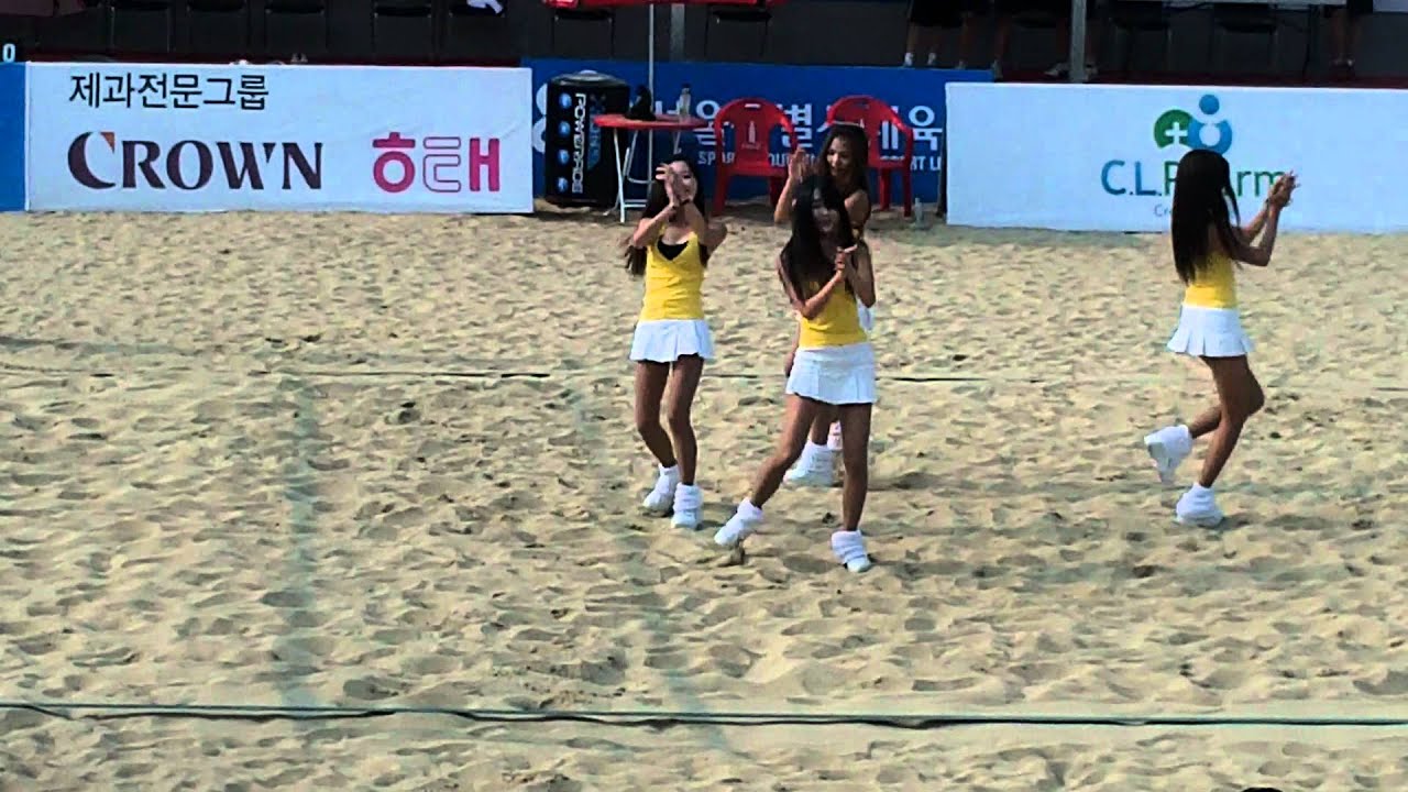 Korean Beach Volleyball Cheerleaders YouTube