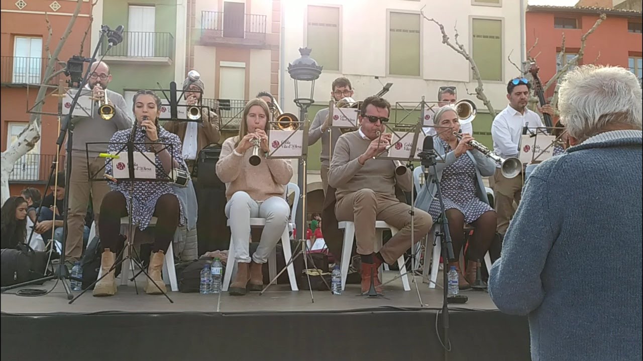 Vallverdú - sardana d'Anna Abad (5 tirades)