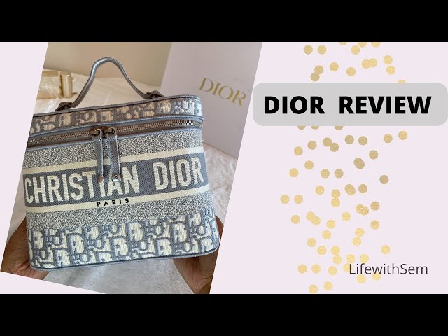 Dior Fan Page on Instagram: “The Dior Oblique Vanity bag is a must💙  Everyone is going crazy over thi…