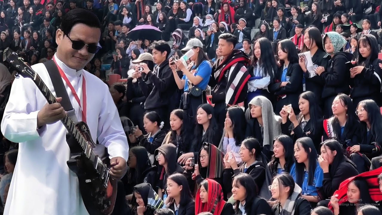 You won't  believe what this Priest can do 😱🔥 Dr. Fr. Stephen Touthang @ 11 Spring Fest SJC Jakhama