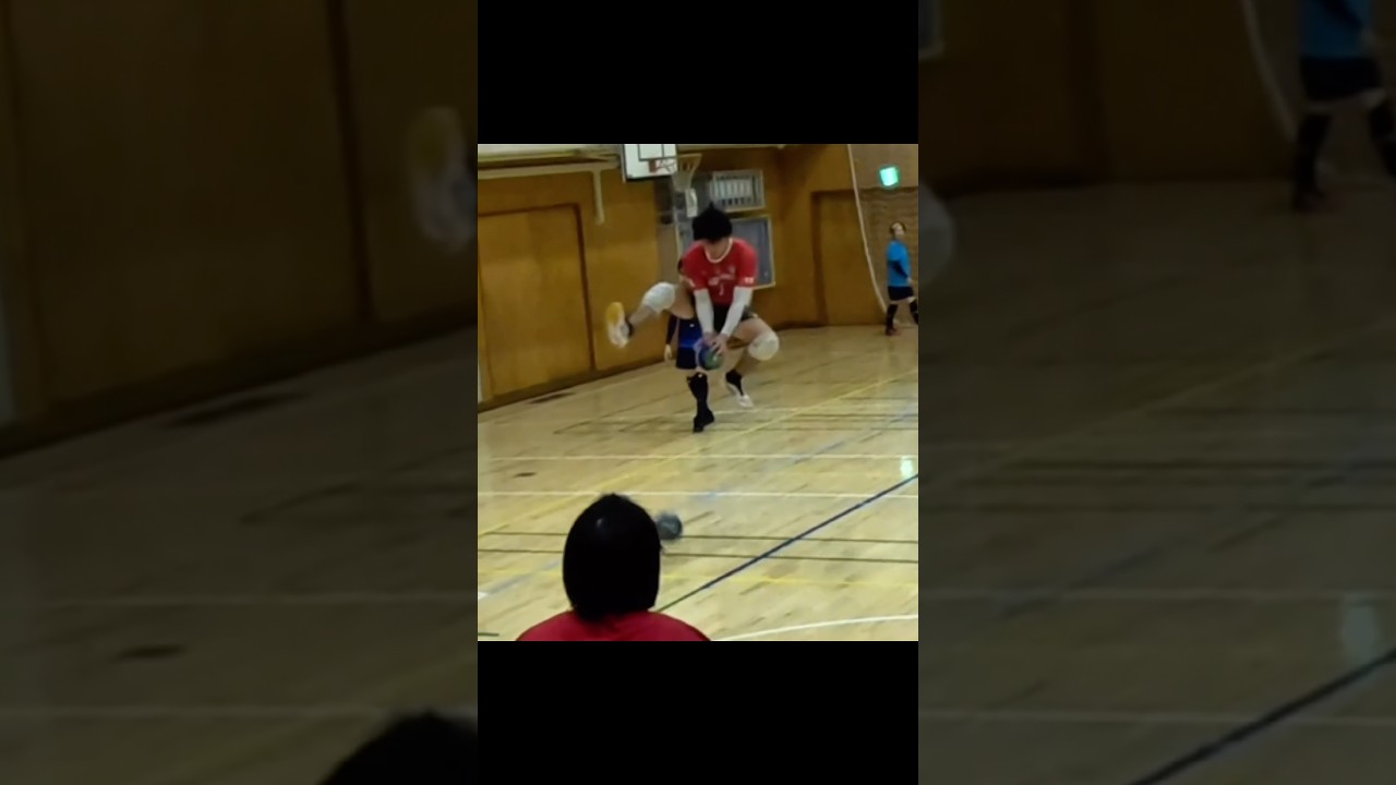 What a shot!? #Dodgeball in Japan‼︎