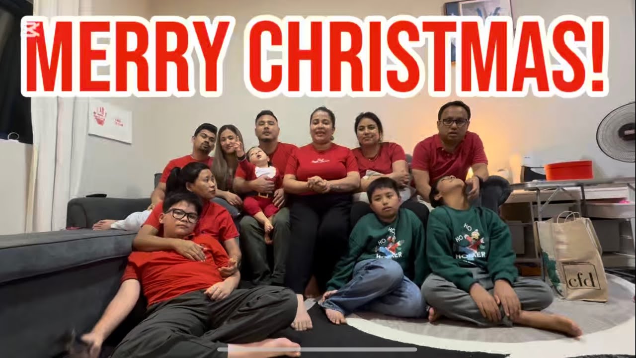THIS IS HOW WE CELEBRATE CHRISTMAS AT HOME IN UAE 🇦🇪🇳🇵 | FUN GAMES & GIFT EXCHANGE 🎉🎁