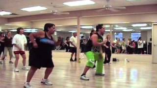 Zumba to song Pegate.wmv