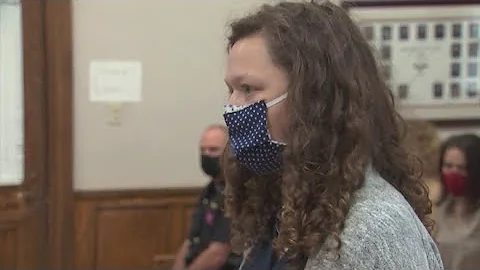 Daughter of Victoria Schafer speaks on behalf of V...