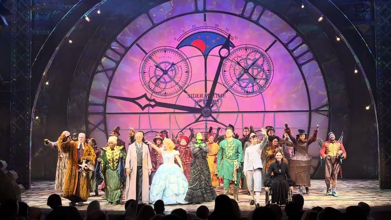 Wicked Musical Broadway Curtain Call (Lencia Kebede)
