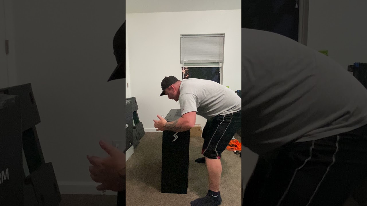 Digital Storm unboxing video