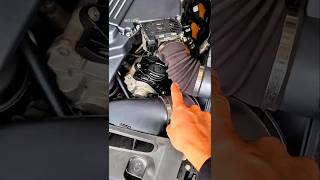 Mercedes W204 engine👉 service, DIY Mercedes repair👻,🥱 engine vacuum container