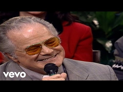 Bill & Gloria Gaither - Wasted Years [Live] ft. The Gatlin Brothers