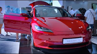Tesla Model 3 Highland Ultra Red