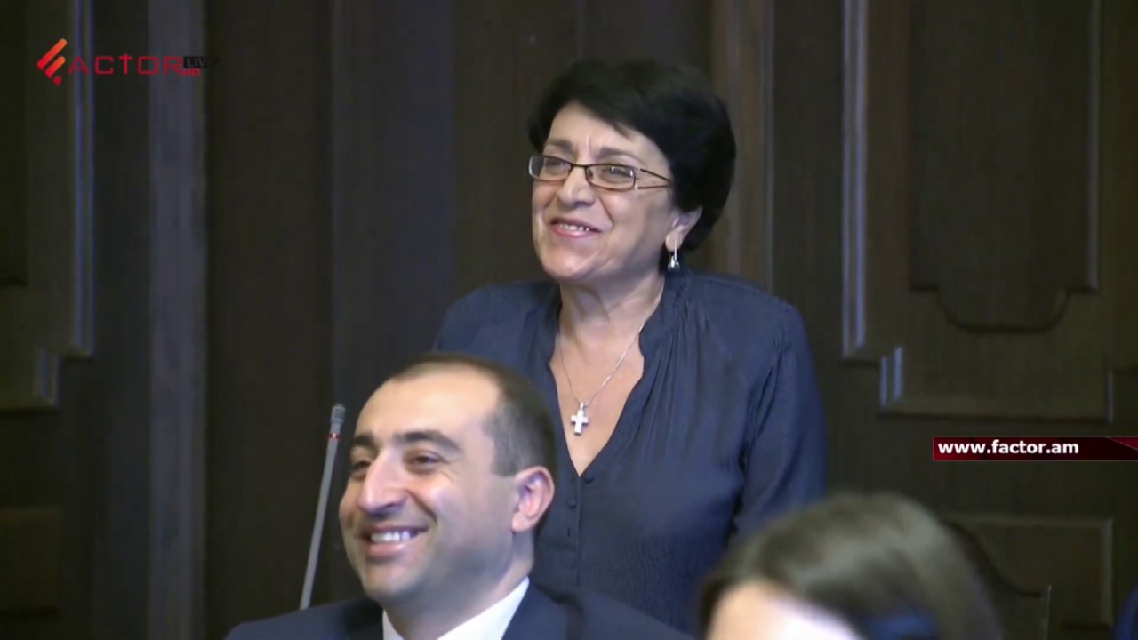 мирский замок Լիլիթ Արզումանյանն ընտրվեց «Երևանի թատրոնի և կինոյի ինստիտուտի» ռեկտոր