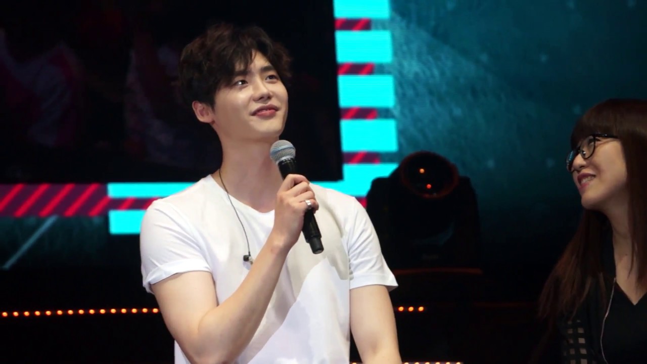 20161022 李鍾碩亞洲巡迴見面會（台北站）＿講台語、教射擊、耍帥、最後結束給大家拍照