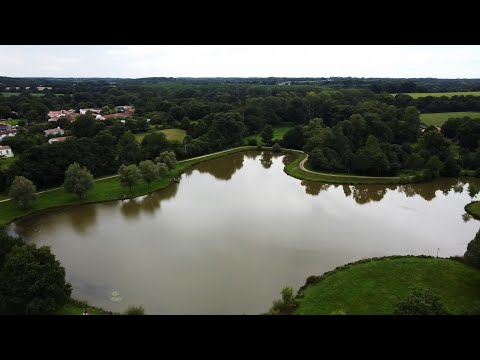Video-thumbnail van Vakantiepark Ouches du Jaunay