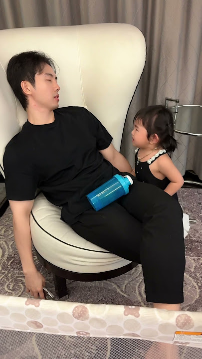 Kalo bertemu dengan anak perempuan yg kedua, kalo kakinya ketendang besi, besi itu yg minta maaf
