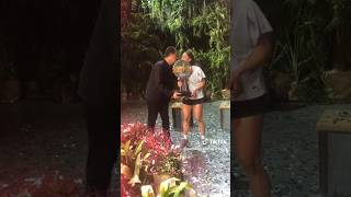 SURVIVOR TÜRKİYE!!! ACUN ILICALI NEFİSE KARACAYA KUPAYI VERİRKEN NE SÖYLEDİ???YER YERİNDEN OYNAYACAK