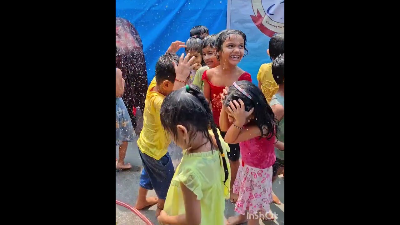 AV DIGI SCHOOL LKG STUDENTS RAIN DANCE ACTIVIT.