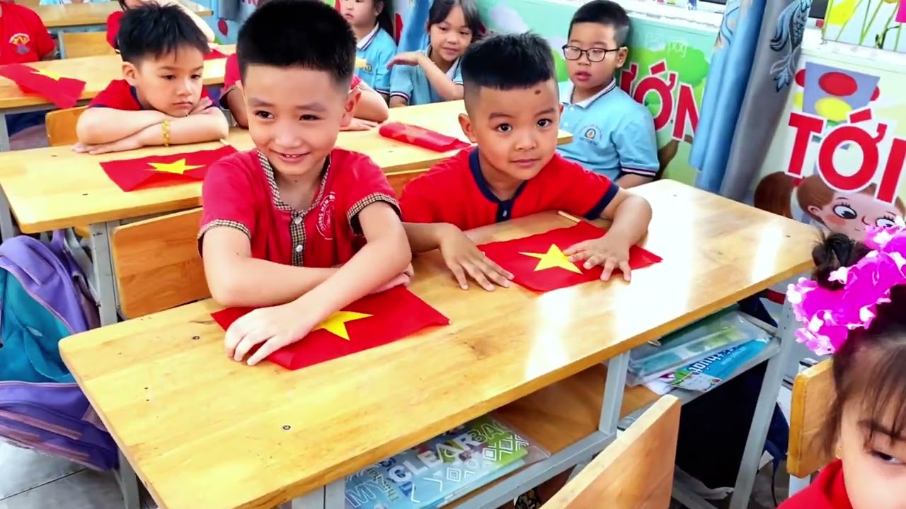 Hoạt động Tham quan Trường tiểu học Nguyên Xá các bé 5- 6 tuổi Trường MN Nguyên Xá. NH 2024-2025