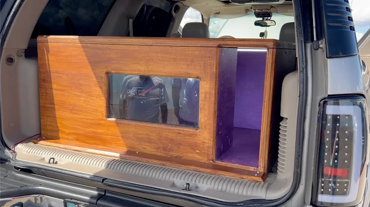 Sundown ZV6 on RDS 7.5K amplifier in a 4th order bandpass box, destroys the back of this Tahoe