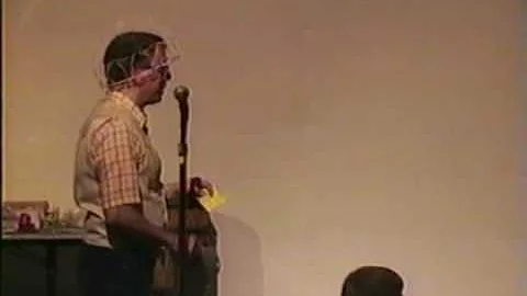 Jim Erickson as Leonard Kratslow