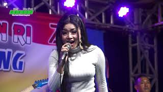 HARUSKAH AKU ' YUNEL NGOSEK GAES ' Live Bareng Cak Nopie ADELLA . MOMON ADELLA