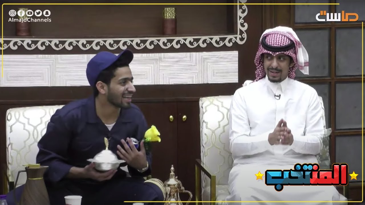 جلسة عفوية لفريق اللهب: تعليقات على العرض المسرحي وصيحات 😍