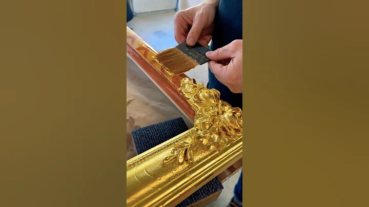 Laying gold leaf on a handmade frame #woodcarving #satisfying #art #gilding #gold #restoration #wood