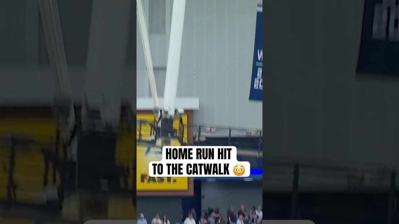 Daz Cameron’s first Blue Jays blast goes 442 FEET 😱 #MLB #Toronto #BlueJays