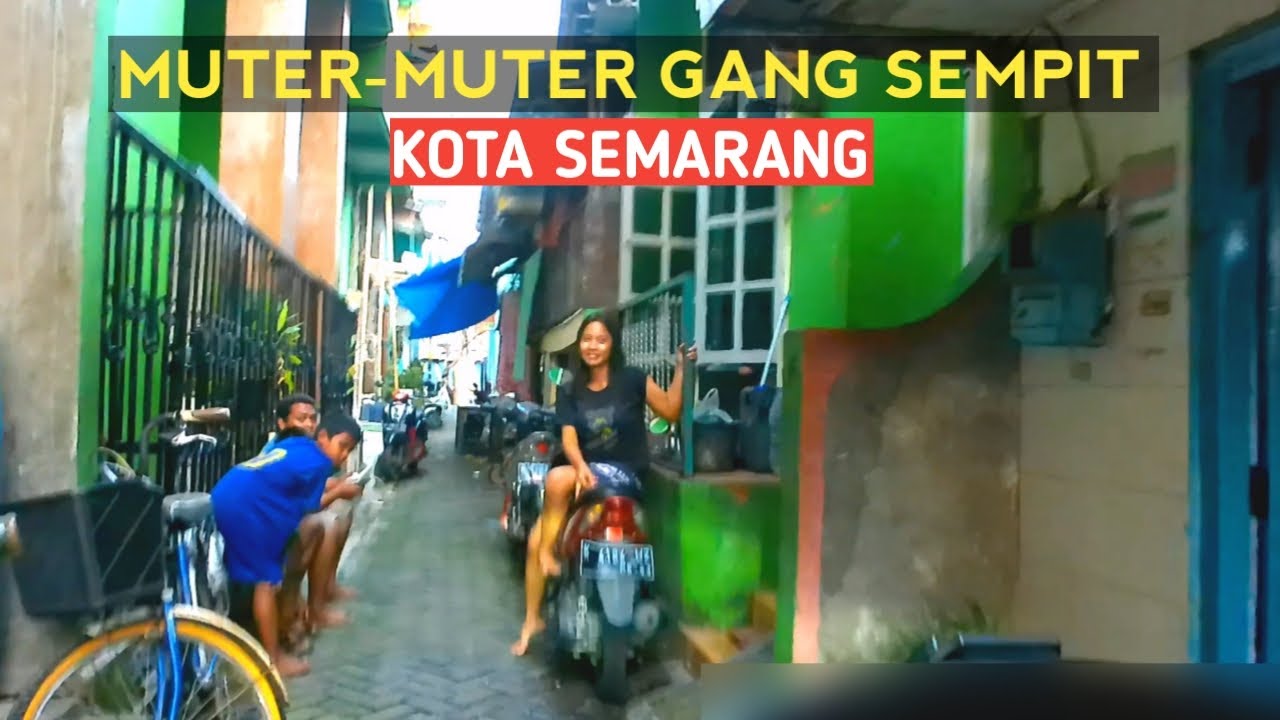 Sebagian gang sempit yang ada di kota Semarang.