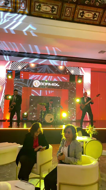 Download lagu ON THE FLOOR - VOËL BAND COVER @JenniferLopez #saxo #saxophone #music #cover