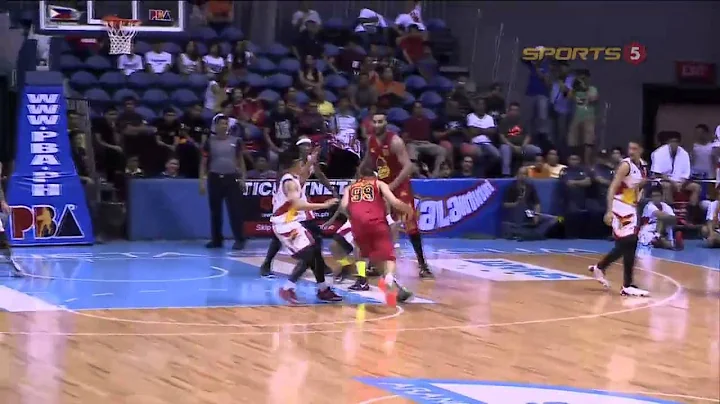 Maierhofer's 'shoe-palpal' | PBA Governor's Cup 2015