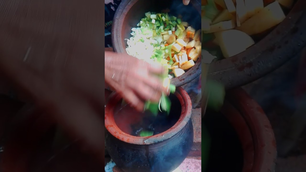 Easy Vegetable Soup Recipe - Hearty & Delicious 