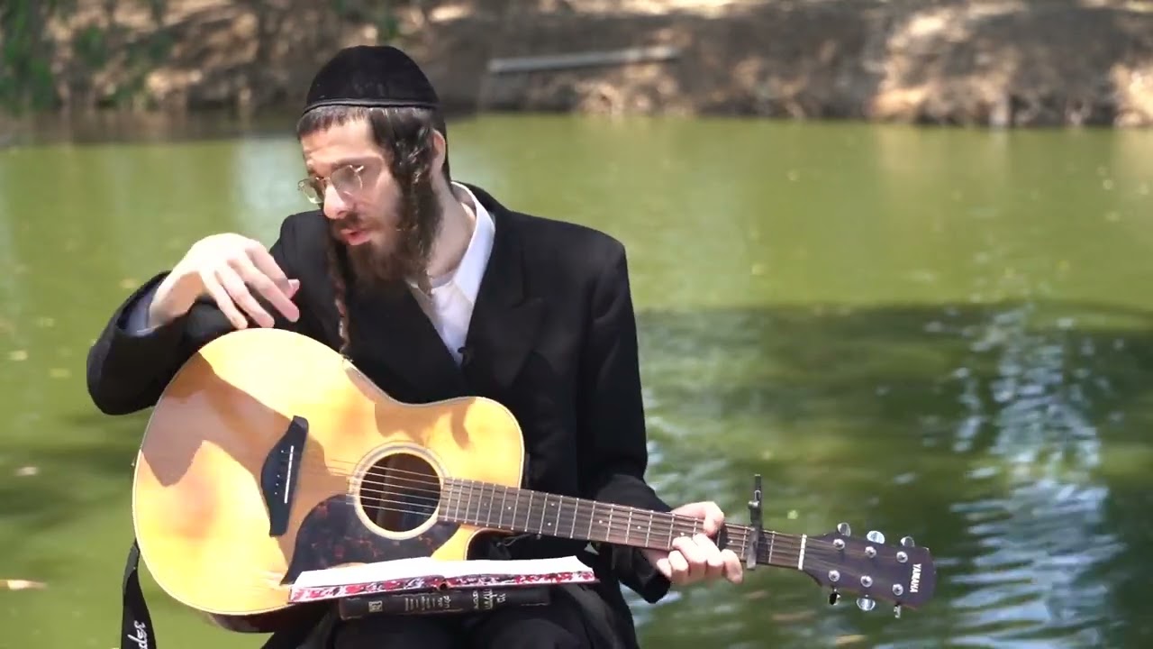 איז׳ביצא תורה׳לע לפרשת בהעלותך - מענדל ראטה - עברית