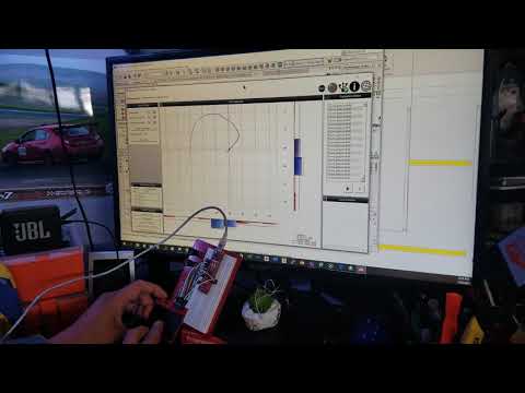 2D Touch w/PIC18F47Q10 Microcontroller