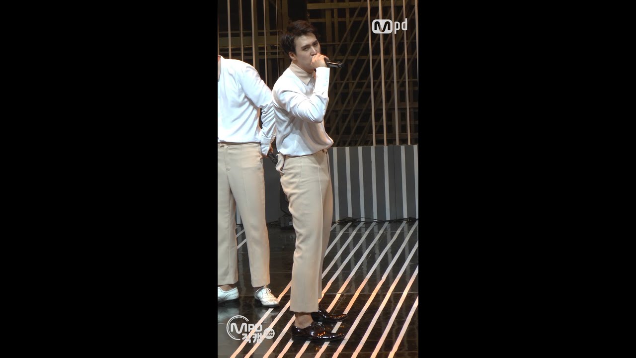 ドンウン「その他の公式Fancam」公式Fancamのサムネイル