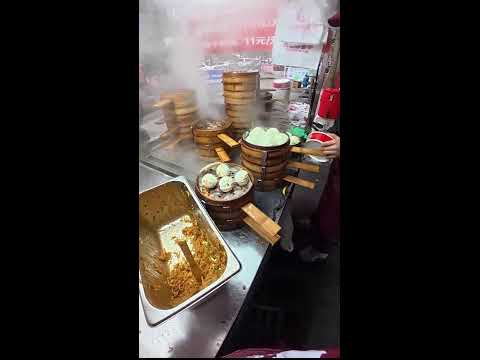 Soup Dumplings - Chinese Street Food