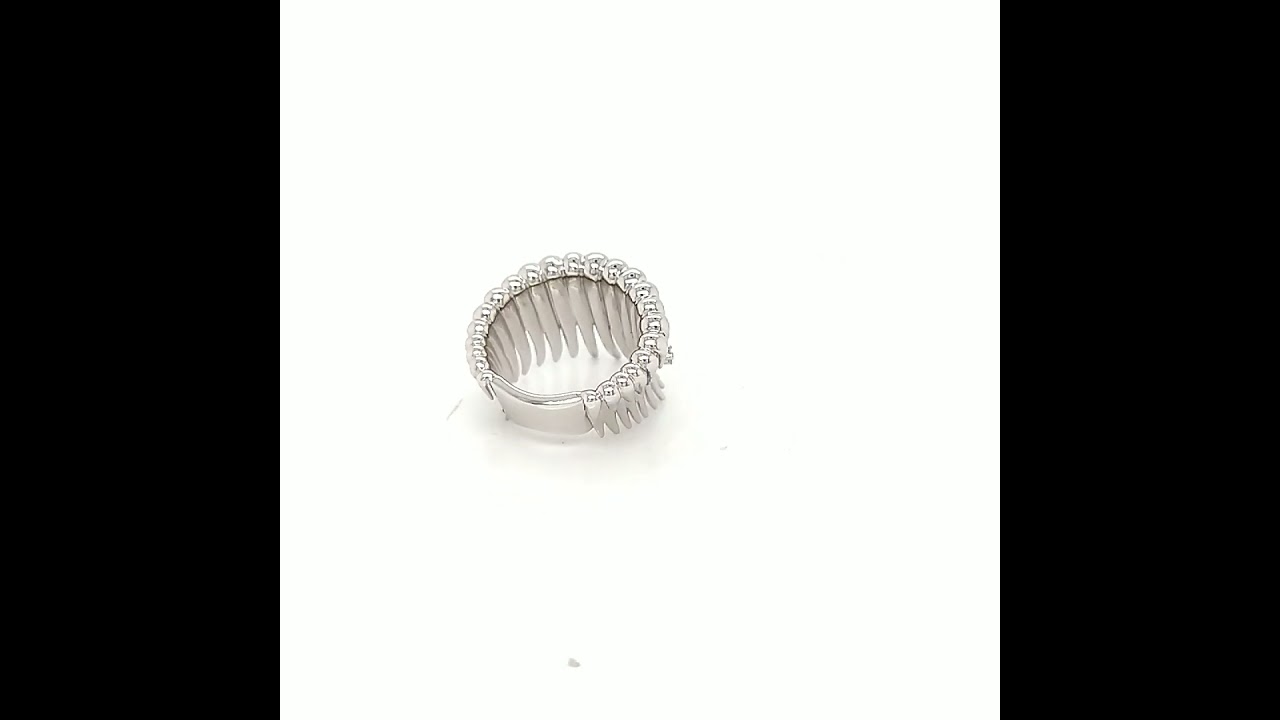 18 Karat Tribal White Gold Ring With Vs-Gh Diamonds
