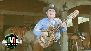 Miniatura de "Eliseo Robles y Los Bárbaros del Norte - Me llega, me llega (Video Oficial)"