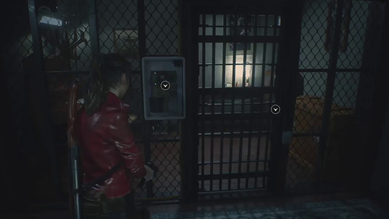 Redfield Key Second run with Claire Redfield - Getting the card key - YouTube