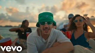 Bad Bunny, Feid, Myke Towers - Aunque En Mi Vida Estes Ausente (Video Oficial)