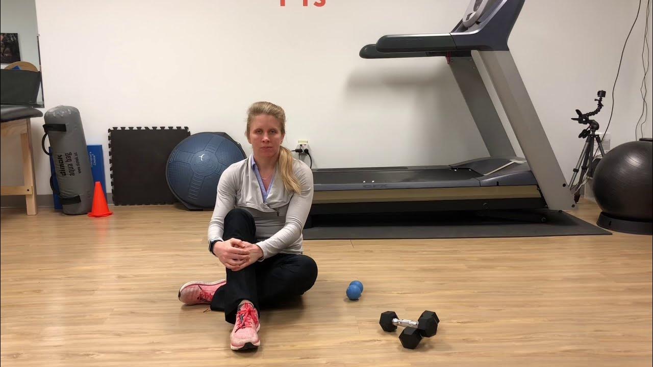 Self thoracic mobilization to improve upper back mobility YouTube