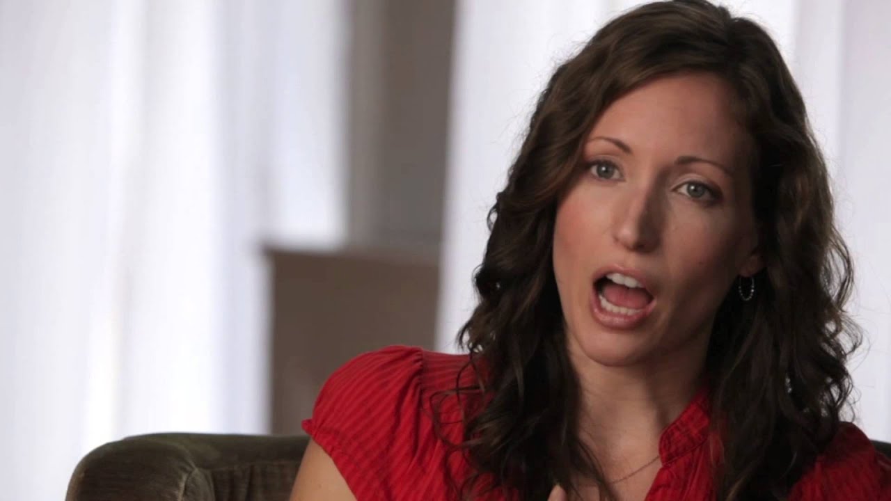 Braces of Greece Erin Discusses Her Invisalign Experience YouTube