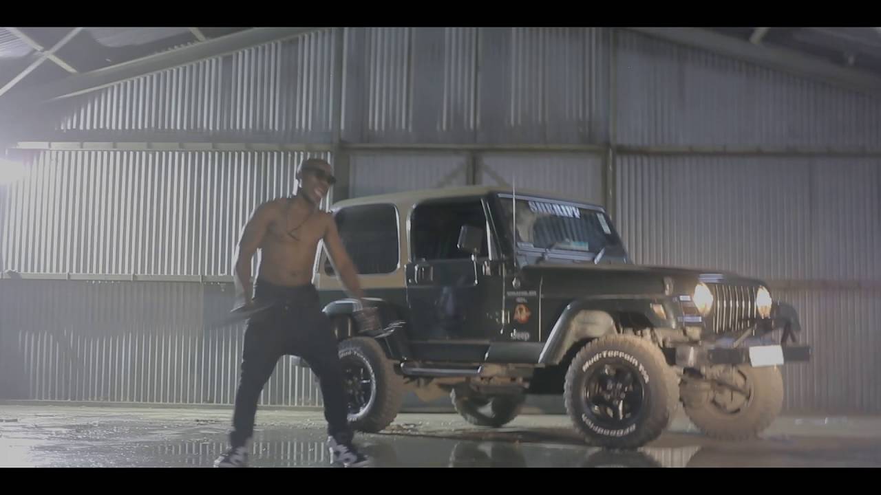 Glass Gamboa ft Melancia de Moz & 2Hustler - Djelas(Official Video) auf YouTube ansehen Glass Gamboa ft Melancia de Moz & 2Hustler - Djelas(Official Video) auf YouTube ansehen