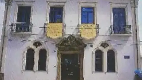 Como surgiu a Caixa Econômica Federal?